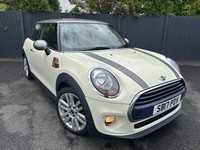 2017 MINI Hatch 1.5 Cooper Seven Euro 6 (s/s) 3dr HATCHBACK Petrol Manual