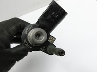 BMW X1 E84 LCI 12-15 2,0d 160KW Injektor Einspritzdüse Zyl.4 BMW X1 E84 LCI 12-15 29.10.2012 7823461 13537823461... Vorschau 6