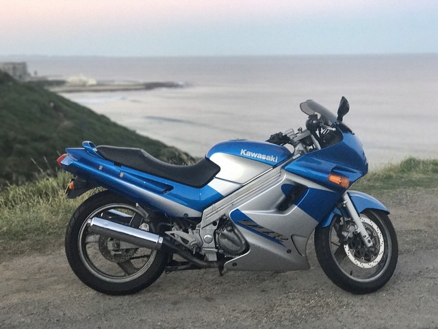 Двигатель zzr 250