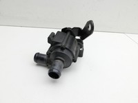 Audi A4 8W B9 19-24 TDI 2,0 140KW Umwelzpumpe Heizung Pumpe Audi A4 8W B9 19-24 24.10.2019 5Q0965561B 04L965559A... Vorschau 2
