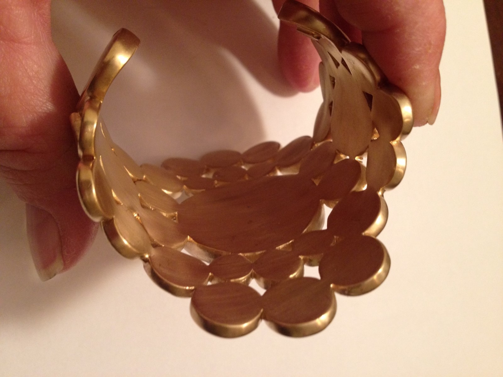 94G (ISHARYA) 18K GOLD PLATED GENUINE CARVED GREEN TURQUOISE BRACELET 6.75