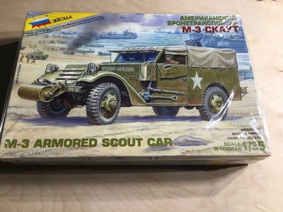 Zvezda 1/35 Scale Plastic Model Kit M-3 Amored Scout Car 3581