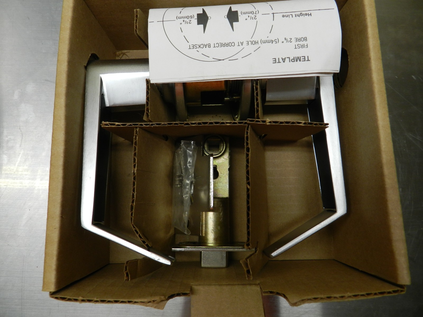 IR Security Falcon F301D626 Privacy Lock 2 3/4