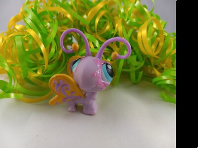 Littlest Pet Shop Exclusive ATW Lilac and Yellow Butterfly Sparkling Accent #397