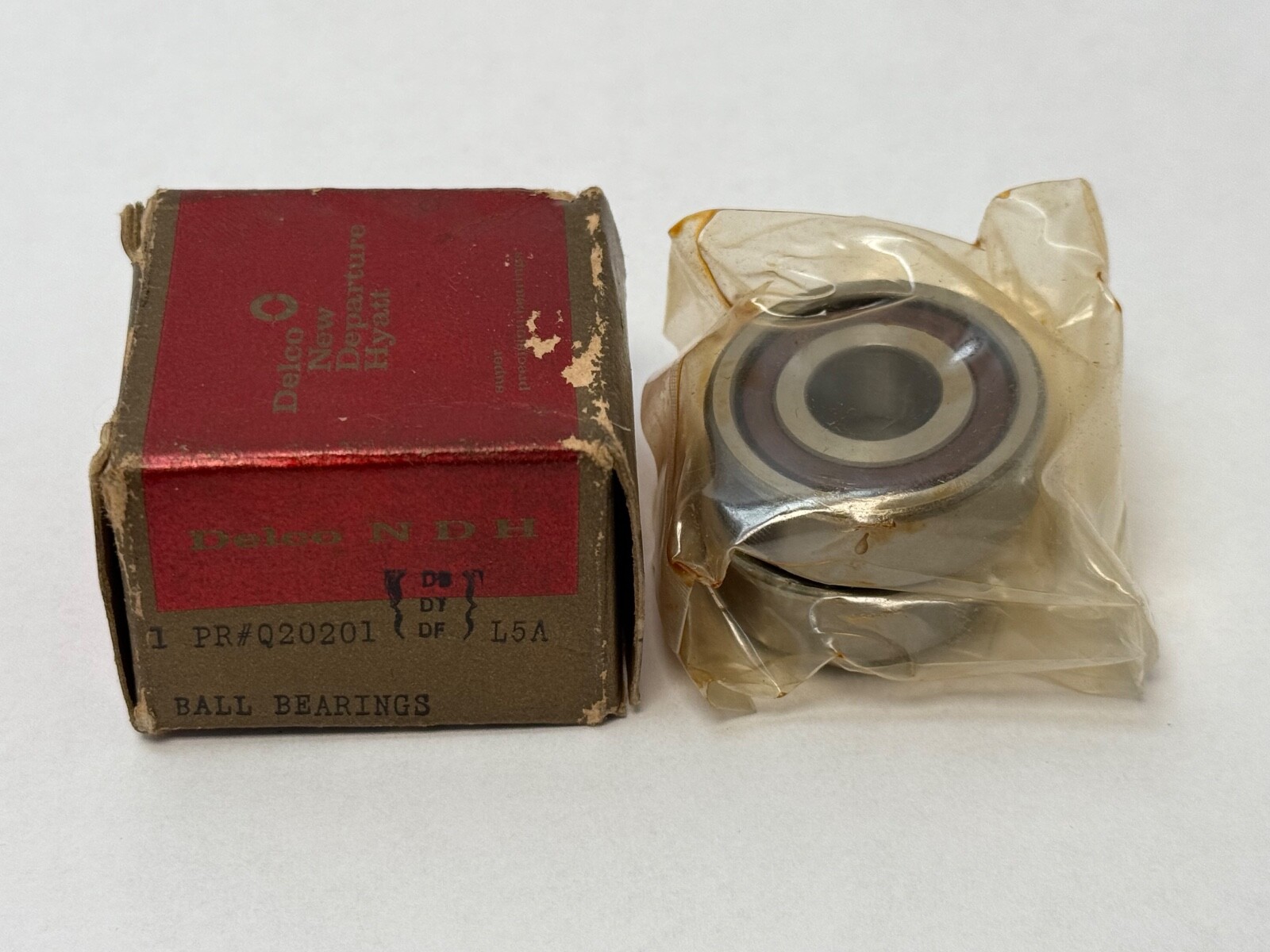 NDH Q20201DTL5A Angular Bearing 7201C Q-20201-DTL-5A 12x32x10 mm 2 Pcs