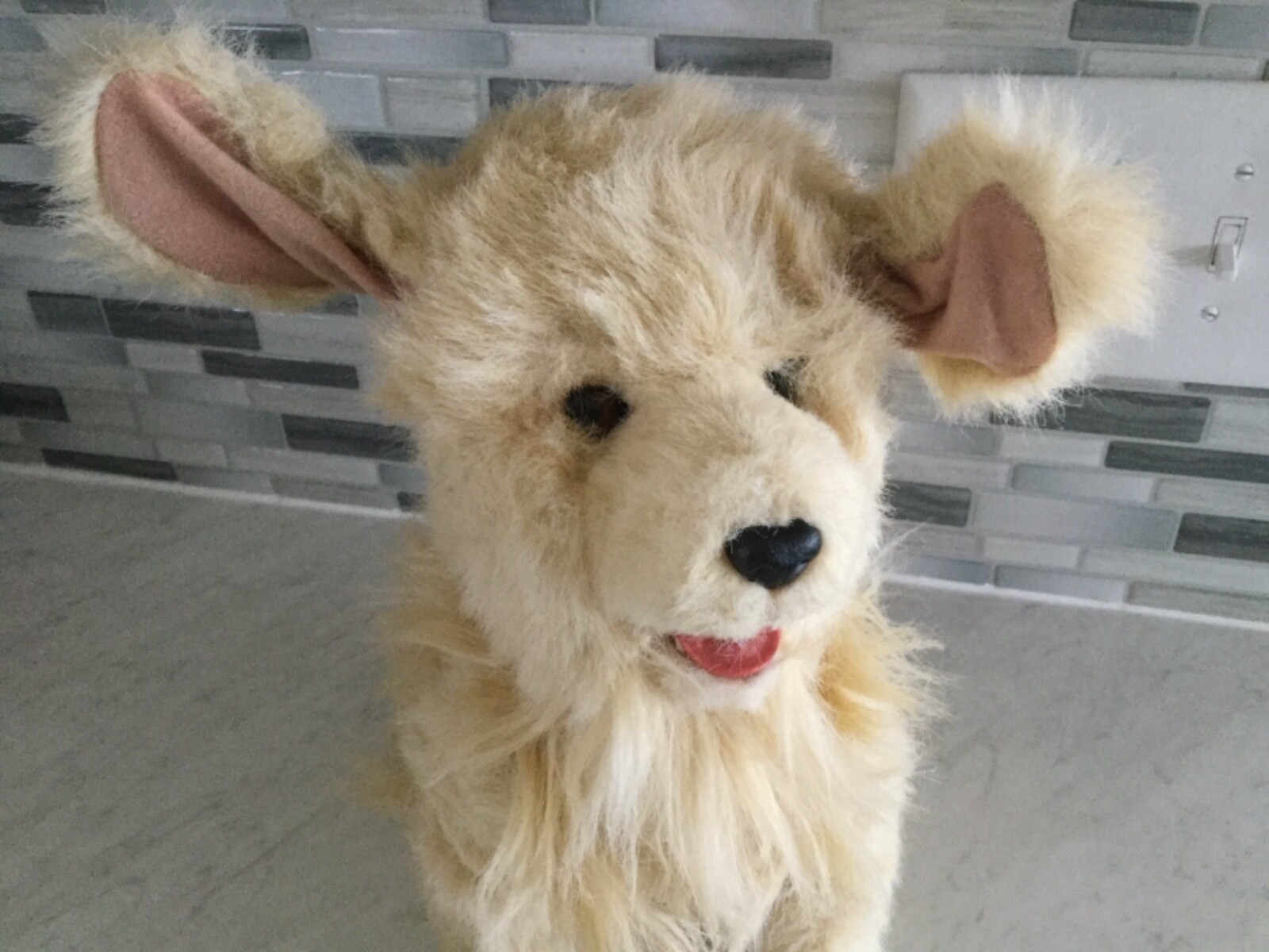 2004 SCAMPS MY PLAYFUL PUP, INTERACTIVE REALISTIC DOGGY FURREAL PUP,BY HASBRO