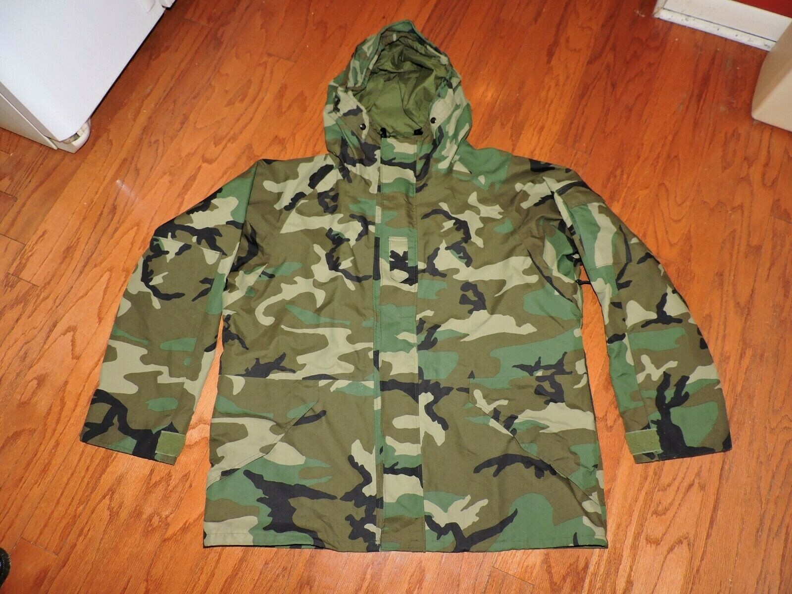 U S MILITARY ECWCS ARMY GORETEX WATERPROOF PARKA MENS XLREGULAR