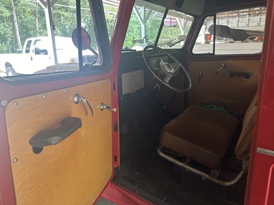 image 3 of interior
