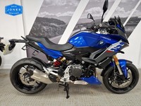 BMW F 900 XR 2023 / 73 - ONLY 4200 MILES - FULL BMW SERVICE HISTORY