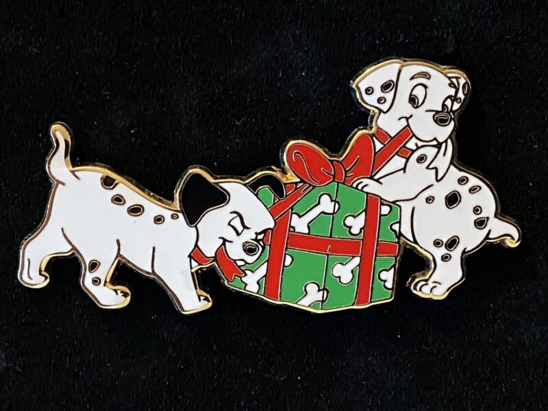 A Gift for Mickey Mouse - (101 Dalmatian puppies Lucky and Rolly Only)-Pin 66305