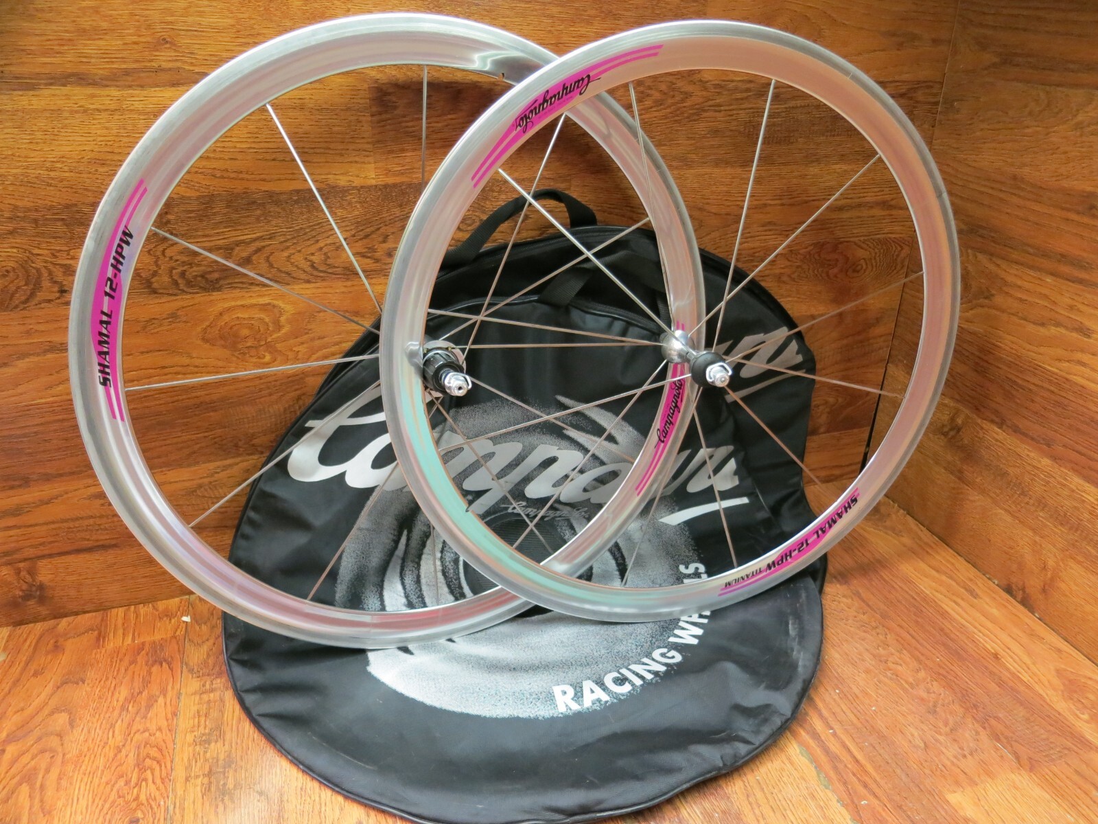 VINTAGE CAMPAGNOLO SHAMAL 700C CLINCHER WHEEL SET VINTAGE CAMPAGNOLO SHAMAL 700C CLINCHER WHEEL SET