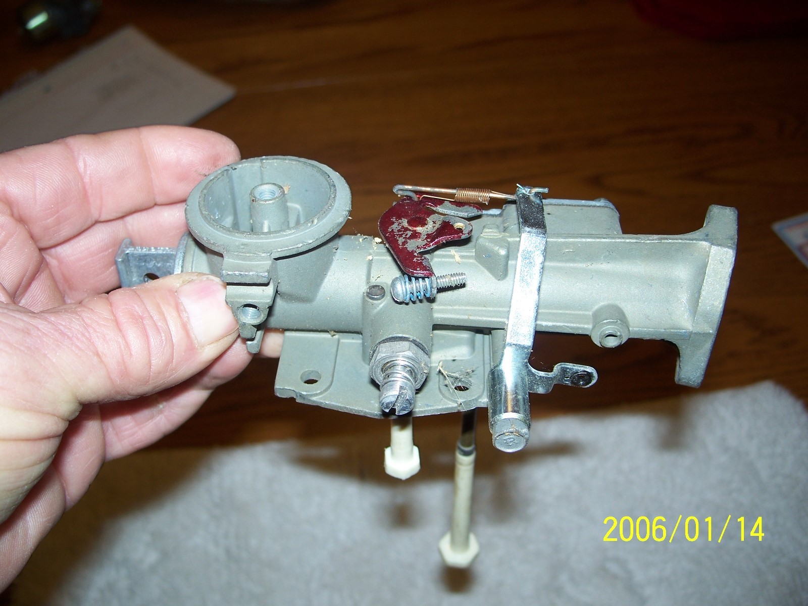 Briggs and Stratton old tank type carburetor