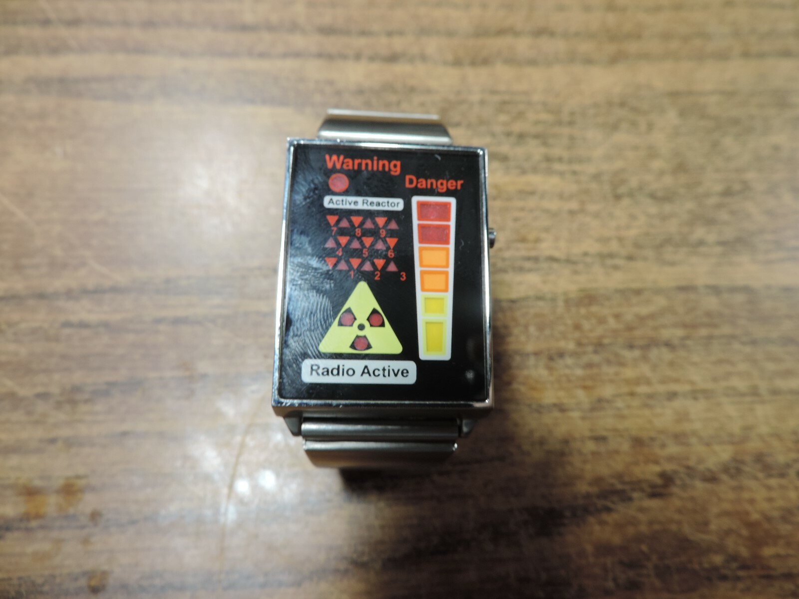 シーホープ　RADIO ACTIVE 腕時計 RADIO ACTIVE腕時計 | Geekwatch
