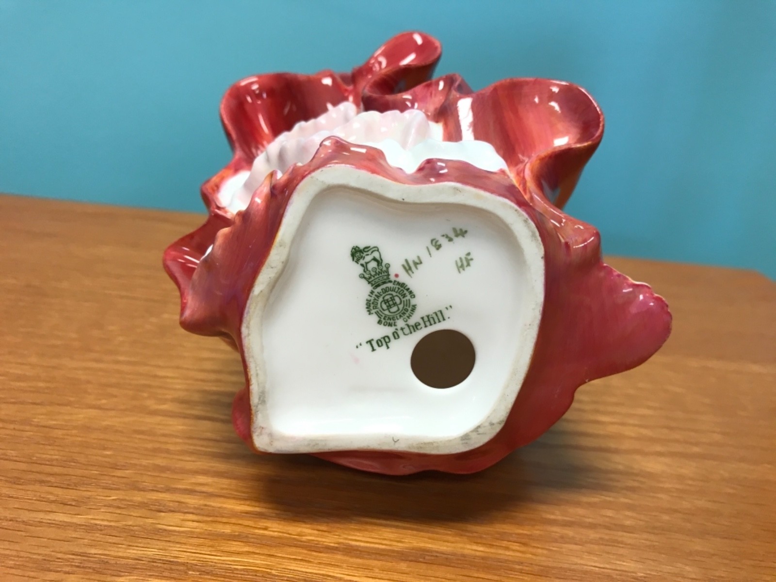 Royal Doulton “ Top o the hill “ HN1834 signed H F
