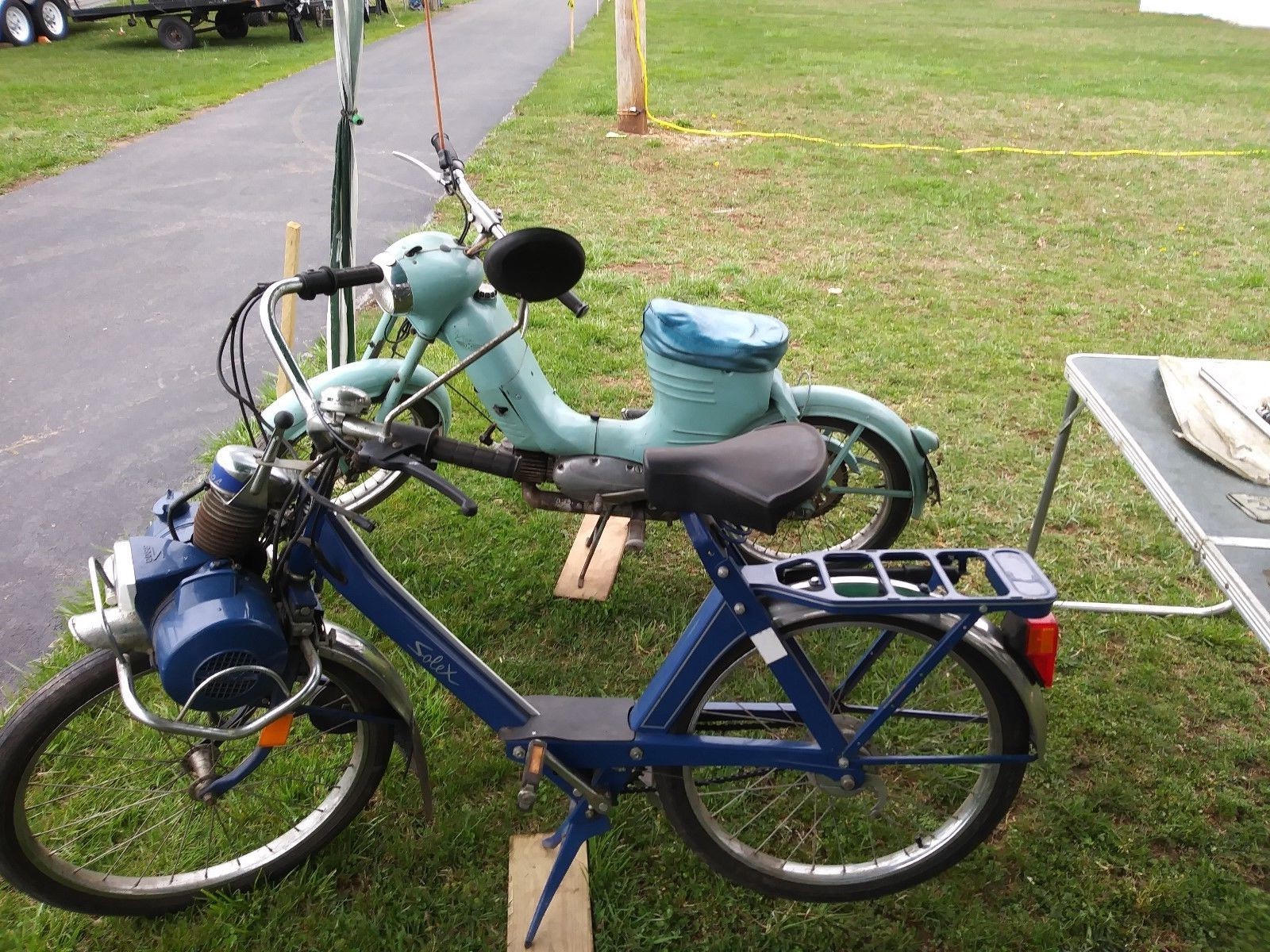 2001? Solex Moped -Low hours- RARE PEPSI BLUE Color, Runs and Drives