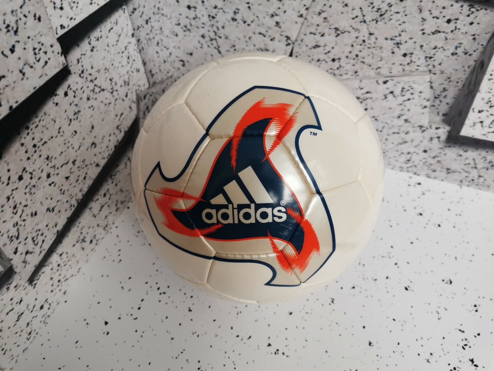 adidas Fevernova tri-lance World Cup 2002 FIFA OMB Japonia Korea