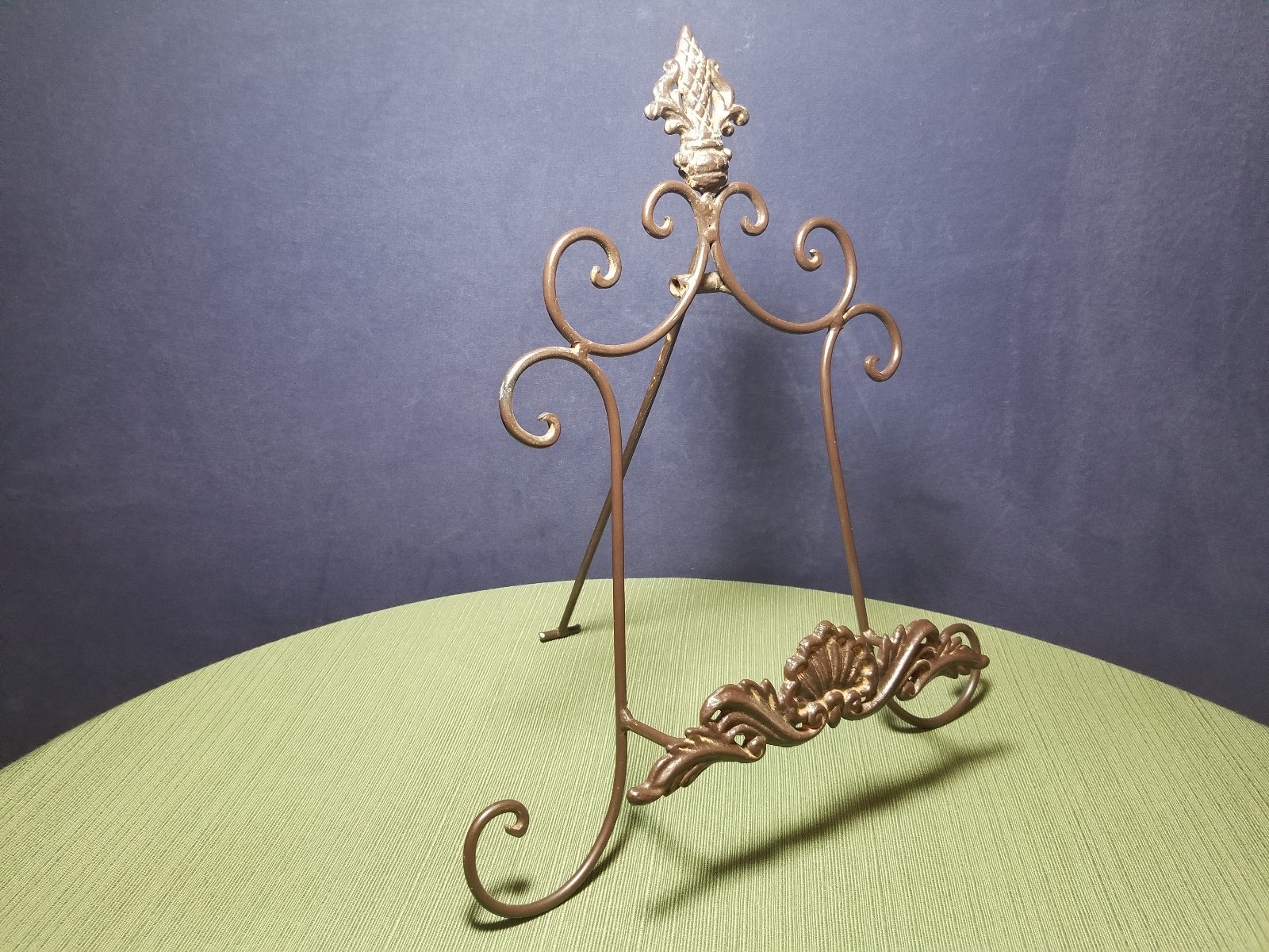 Black Iron Vintage Book Cookbook Rack Holder Stand