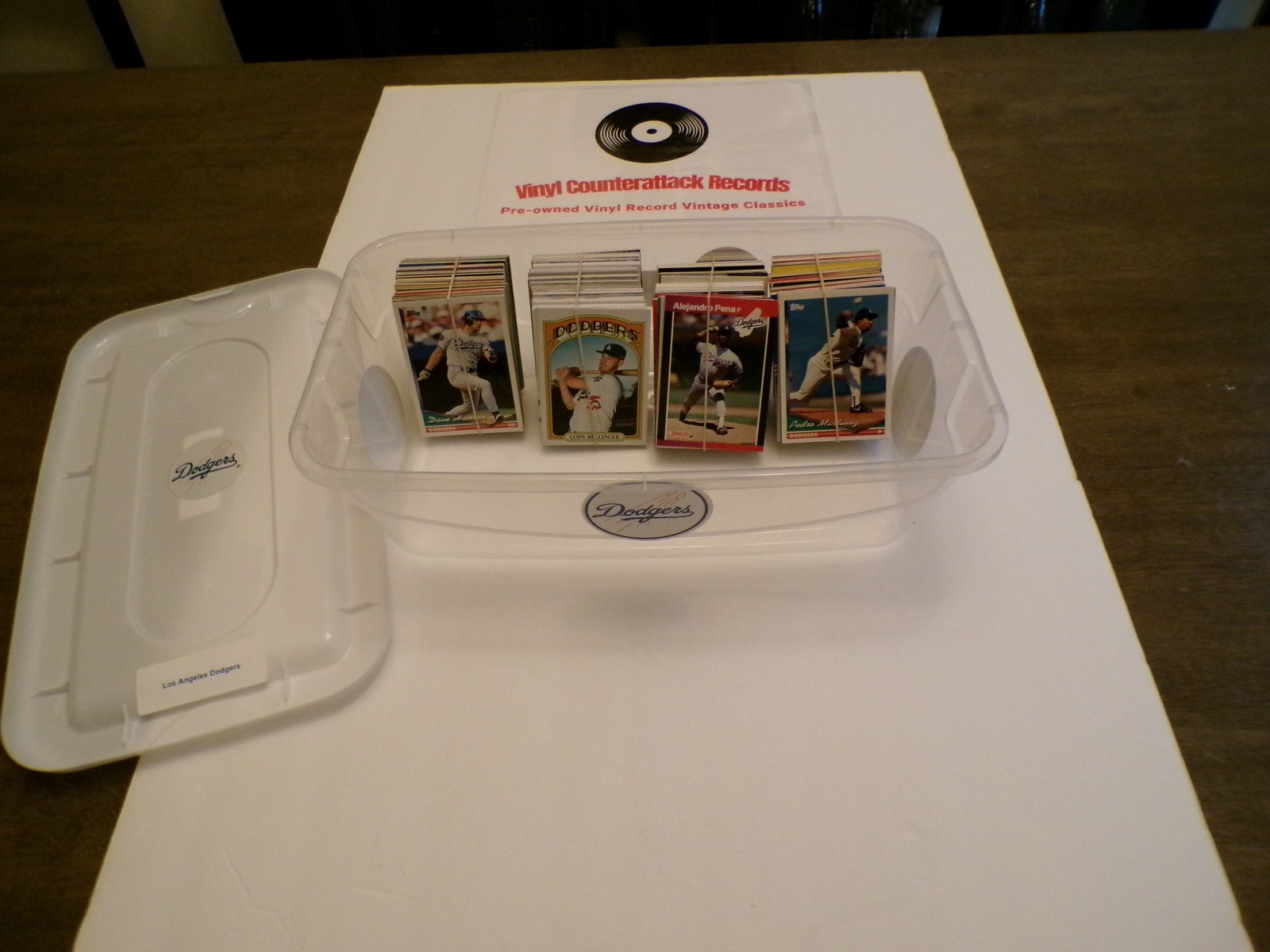 Los Angeles Dodgers Baseball Cards Lot - 400 + Team Cards - Picture 1 of 8