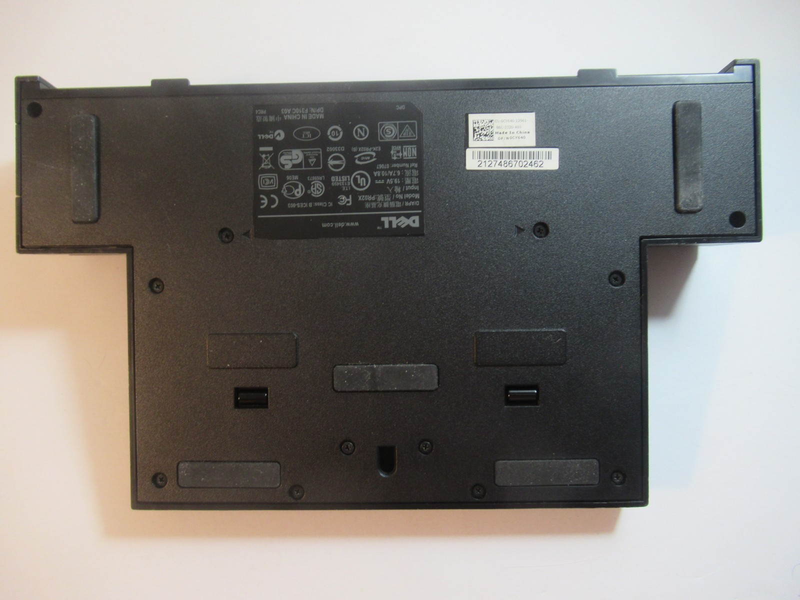 Dell Docking station Model PRO2X  19.5 V 6.7A /10.8A  REF # 07067