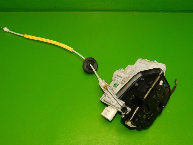 05-08 Audi A4 OEM passenger rear power door lock actuator motor 8E0839016AB