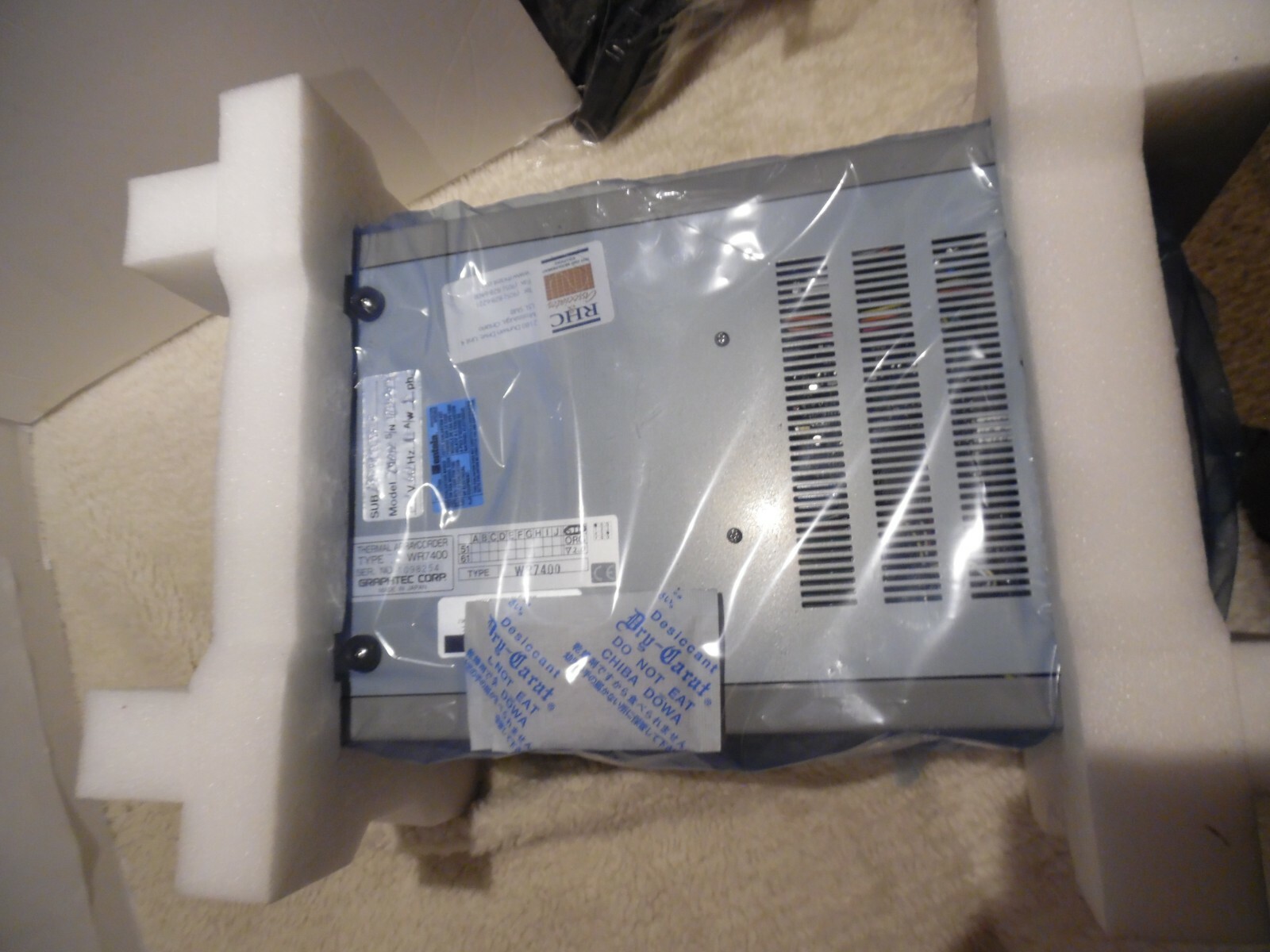 GRAPHTEC  Corporation WR7400 Thermal Arraycorder Portable 2 Channel Recorder New