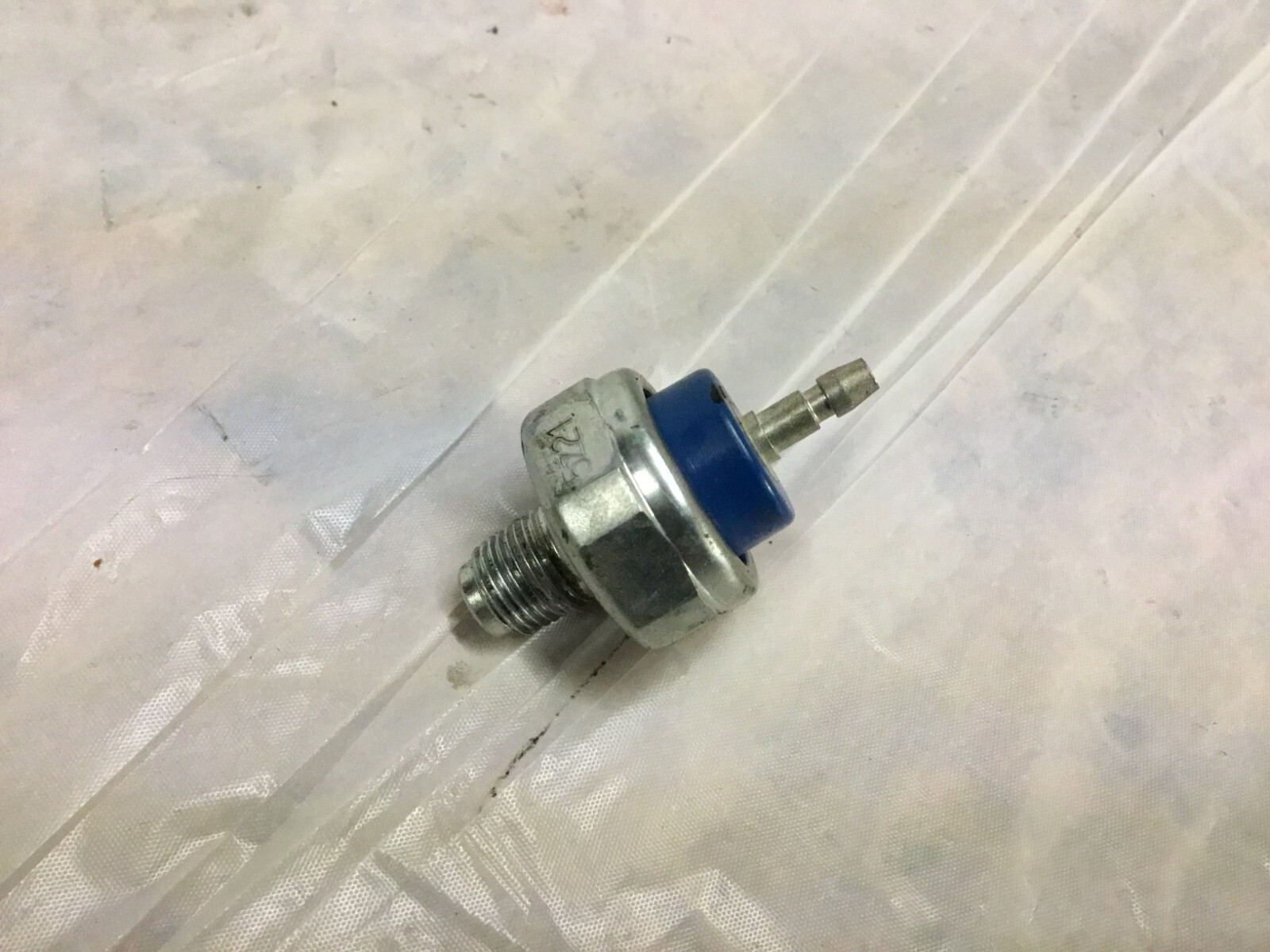 OIL PRESSURE SENSOR OEM HONDA 35490-ZZ3-003 (HON11) | eBay