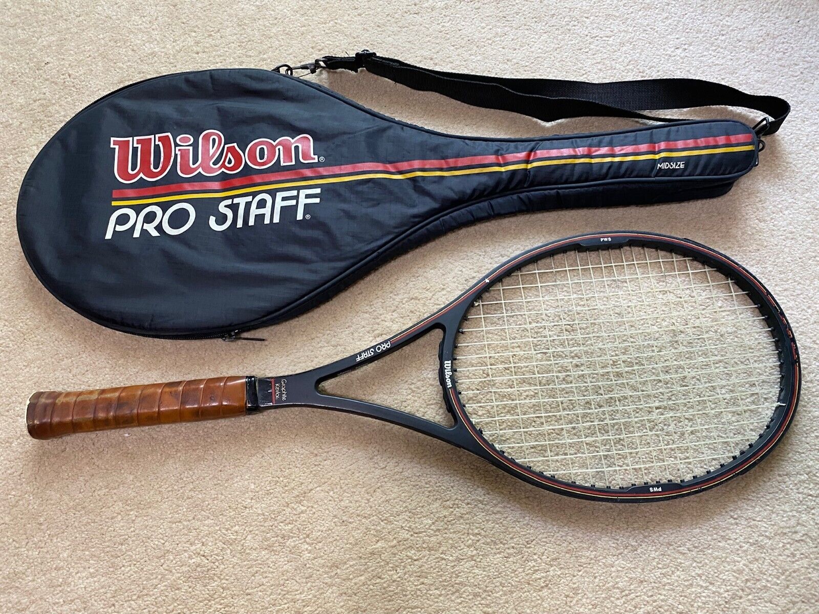 Wilson Pro Staff St. Vincent Vintage Midsize 85 JAQ Tennis Wilson Pro Staff St. Vincent Vintage Midsize 85 JAQ Tennis