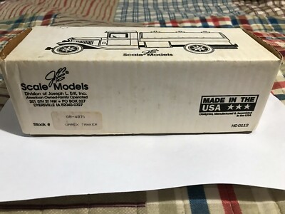 ERTL WAREX, Petroleum Corporation  diecast tanker truck bank # GB-4071 from 1992