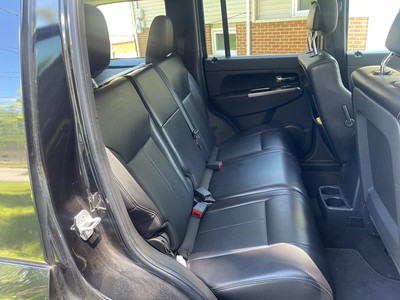 image 3 of interior