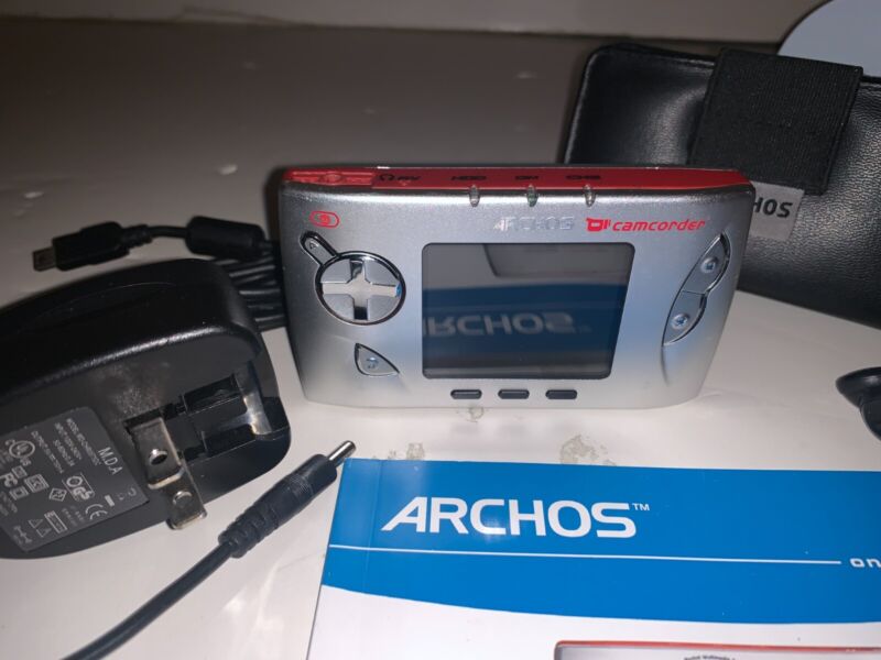 Archos Gmini 402 Digital Media Player Camcorder, w/ accessories, TESTED WORKS