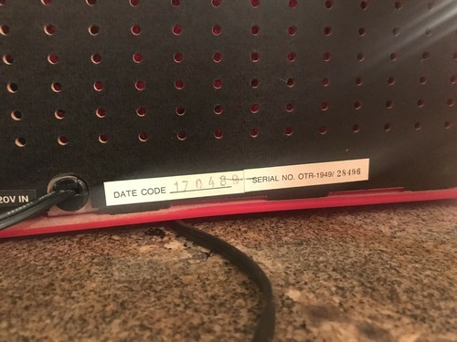 Collector's edition Old Tyme Coca-Cola cooler AM/FM radio model OTR 1949 w/book