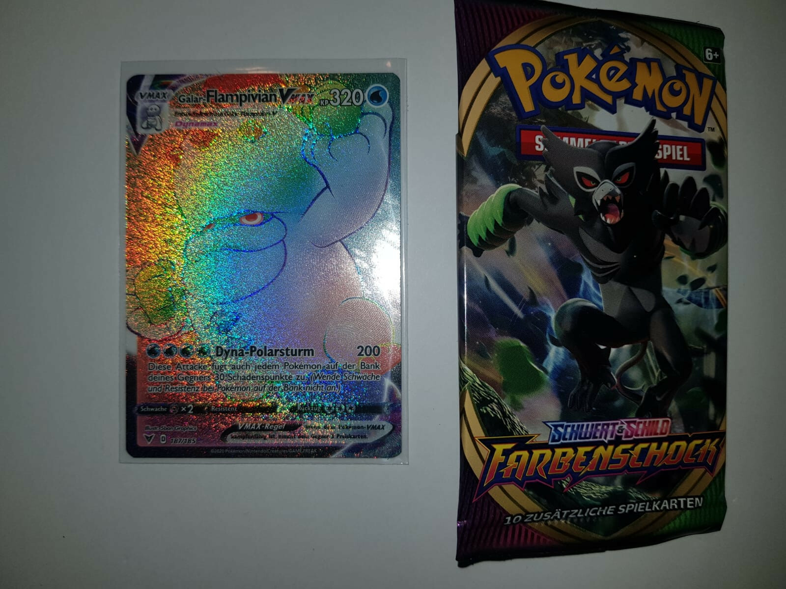 Pokemon Galar Flampivian VMAX Rainbow Secret Rare Farbenschock 187185 DE Neu 