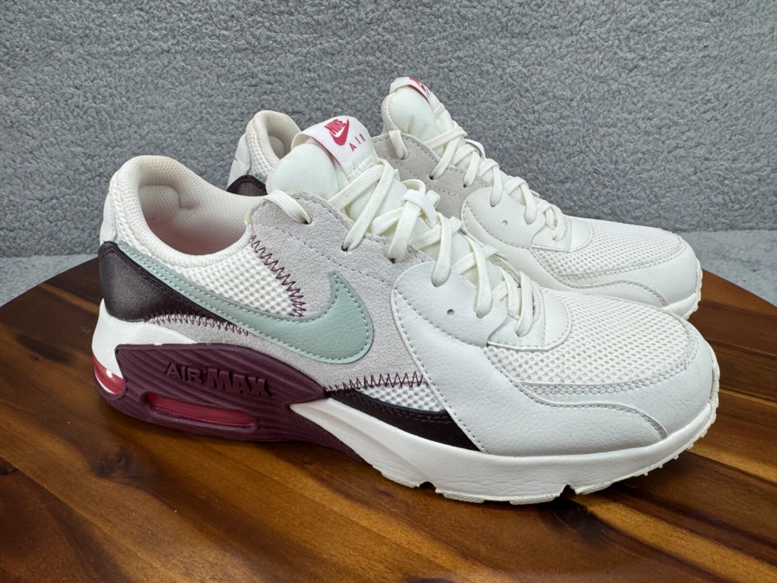 Nike Women's Air Max Excee Sneakers Beetroot Size 11 Running