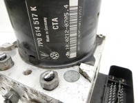 VW Touareg 7P 10-14 ABS Steuergerät Aggregat Hydraulikblock VW Touareg 7P 10-14 11.10.2011 7P0614517J 7P0614517K... Vorschau 5