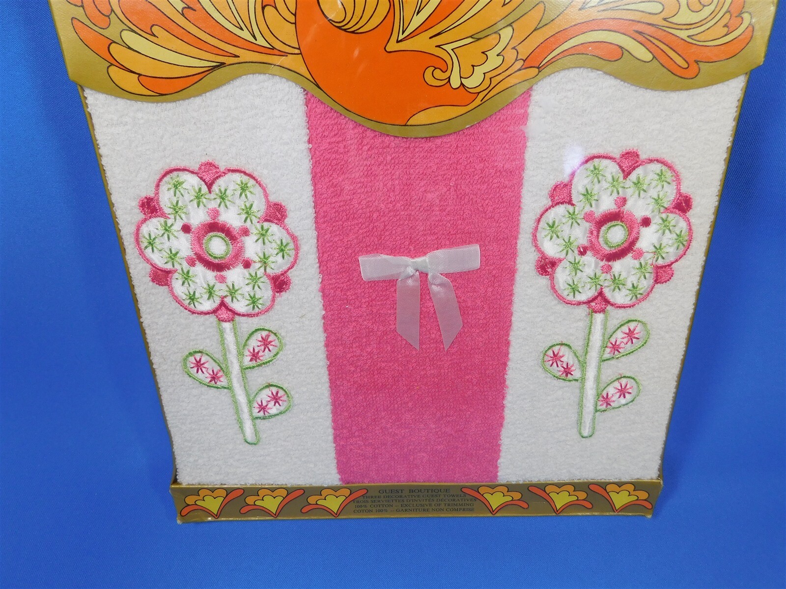 3 Pc Set VTG 70s LADY CHRISTINA Hot Pink Daisy Floral Guest Hand Towels - NOS