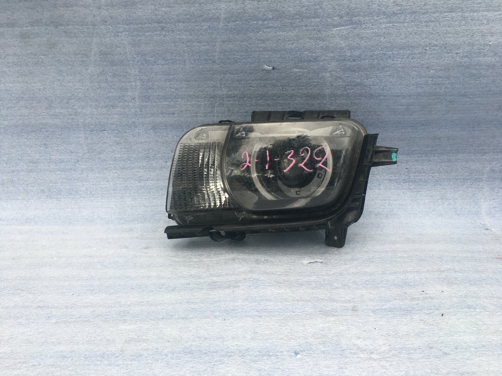 lemohoney03　1207 2010-2013 Chevrolet Camaro left xenon headlight OEM | eBay