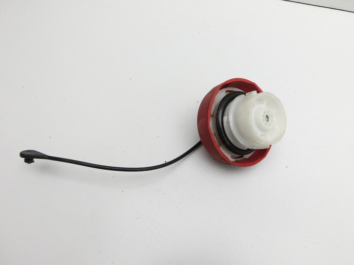 Mercedes W251 R350 10-13 Tankdeckel Verschluss Tankverschluss Mercedes W251 R350 10-13 29.03.2011 A1644700130 gebraucht Vorschau 5