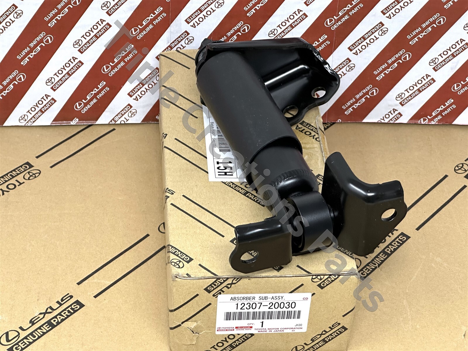 12307-20030 Lexus RX400H 06-08 Engine Torque Mount Damper