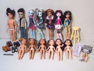 LARGE Lot of 13 Monster High amp Bratz Boy amp Girl Doll Dolls Clothes Shoes MORE