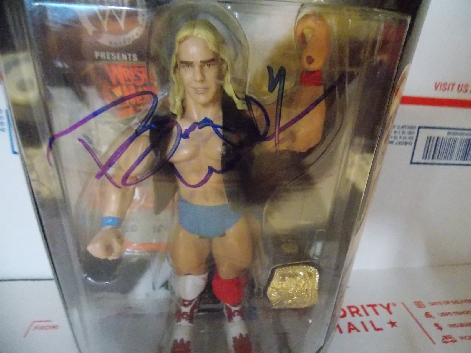 Signed WWE WWF Jakks Classic Superstars Barry Windham Series 11 Figure MOC