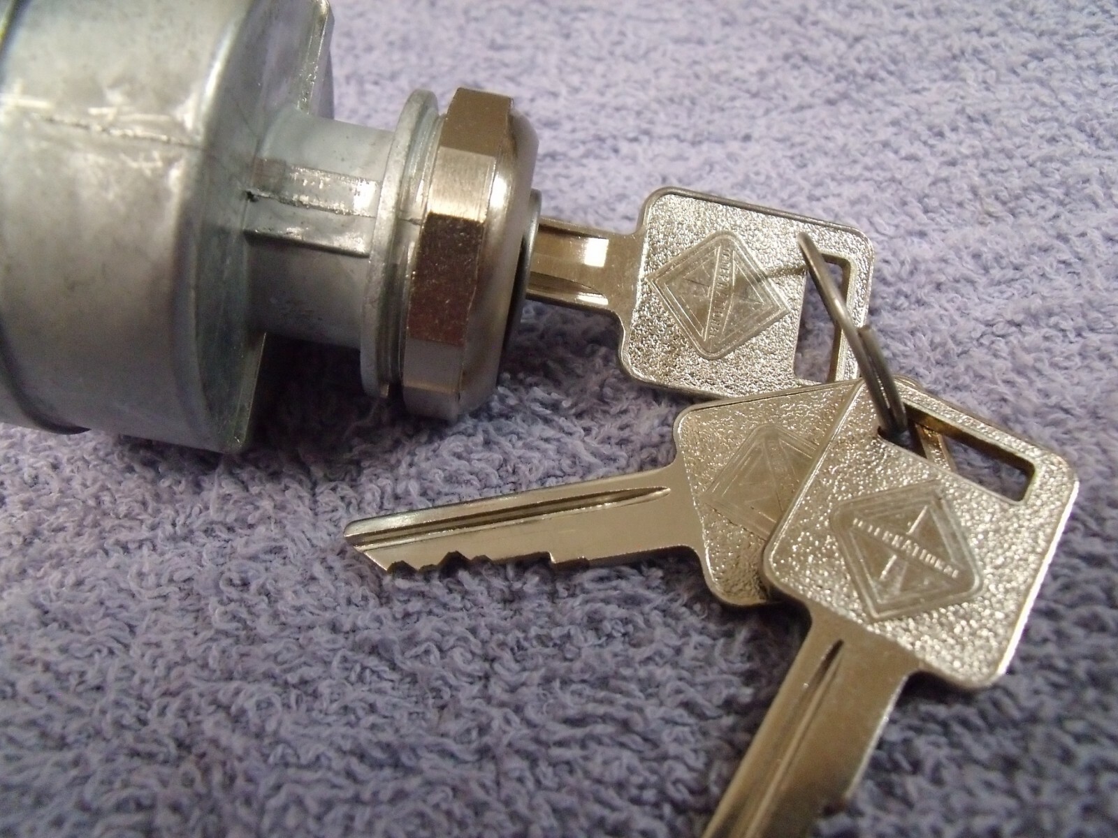 Oem Ihc International Truck Ignition Lock Cylinder Switch Nos Keyblanks