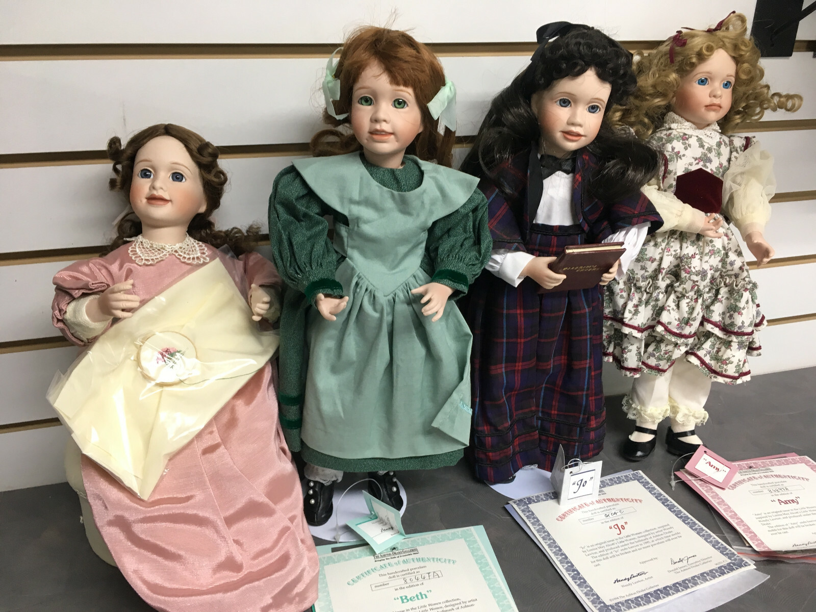 Lot of 4 - Ashton-Drake Galleries Little Women Dolls / Very Nice Shape