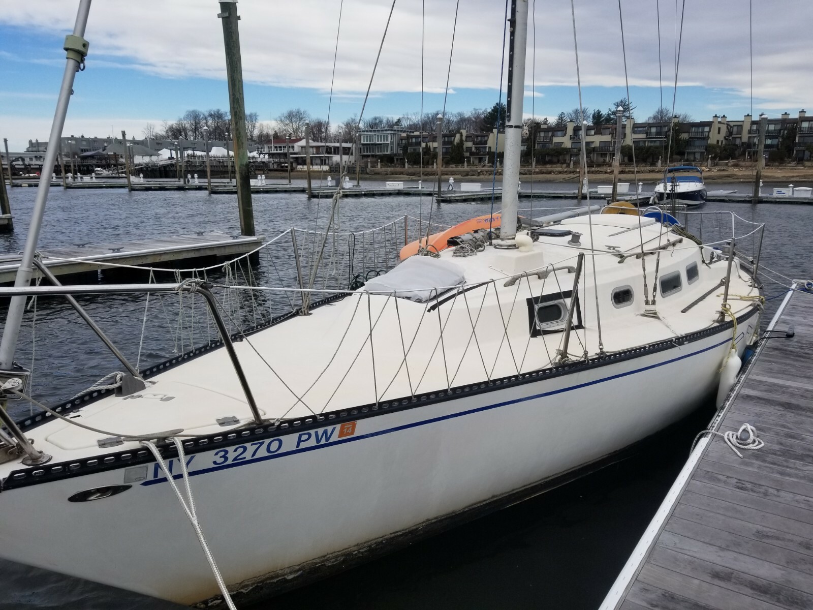 1978 Pearson 31' Sailboat - New York
