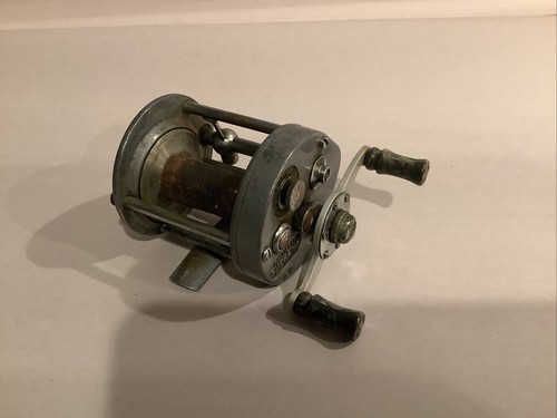 Pflueger Supreme Cub, No. 2542 Vintage Collectible Fishing