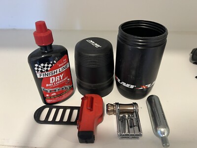 Xlab Mezzo Cage Pod, Road Red Light, Tools, C02 Inflator