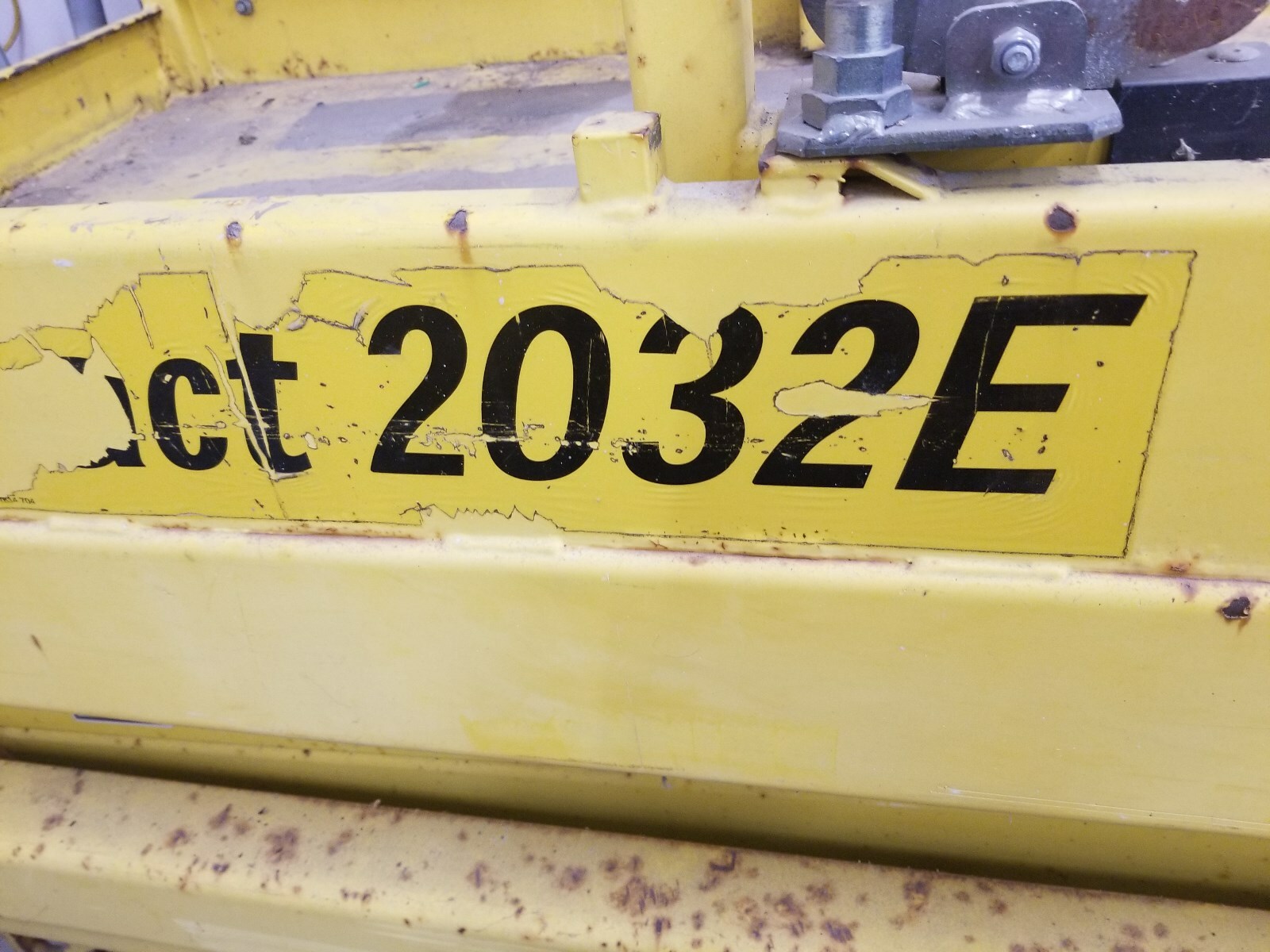 2002 HAULOTTE 2032E SCISSOR LIFT - ELECTRIC - GOOD CONDITION