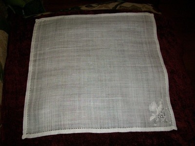 HANDKERCHIEF approx 14X14 inches