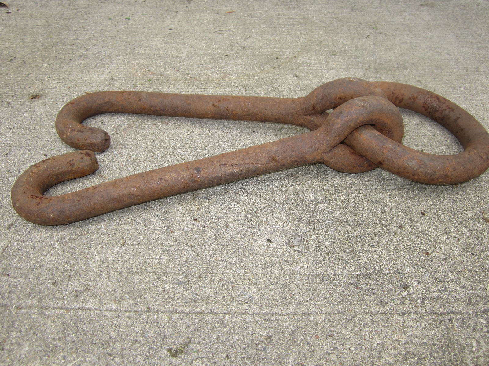 ANTIQUE INDUSTRIAL X LARGE HOOKS HANGER STEAMPUNK HEAVY IRON