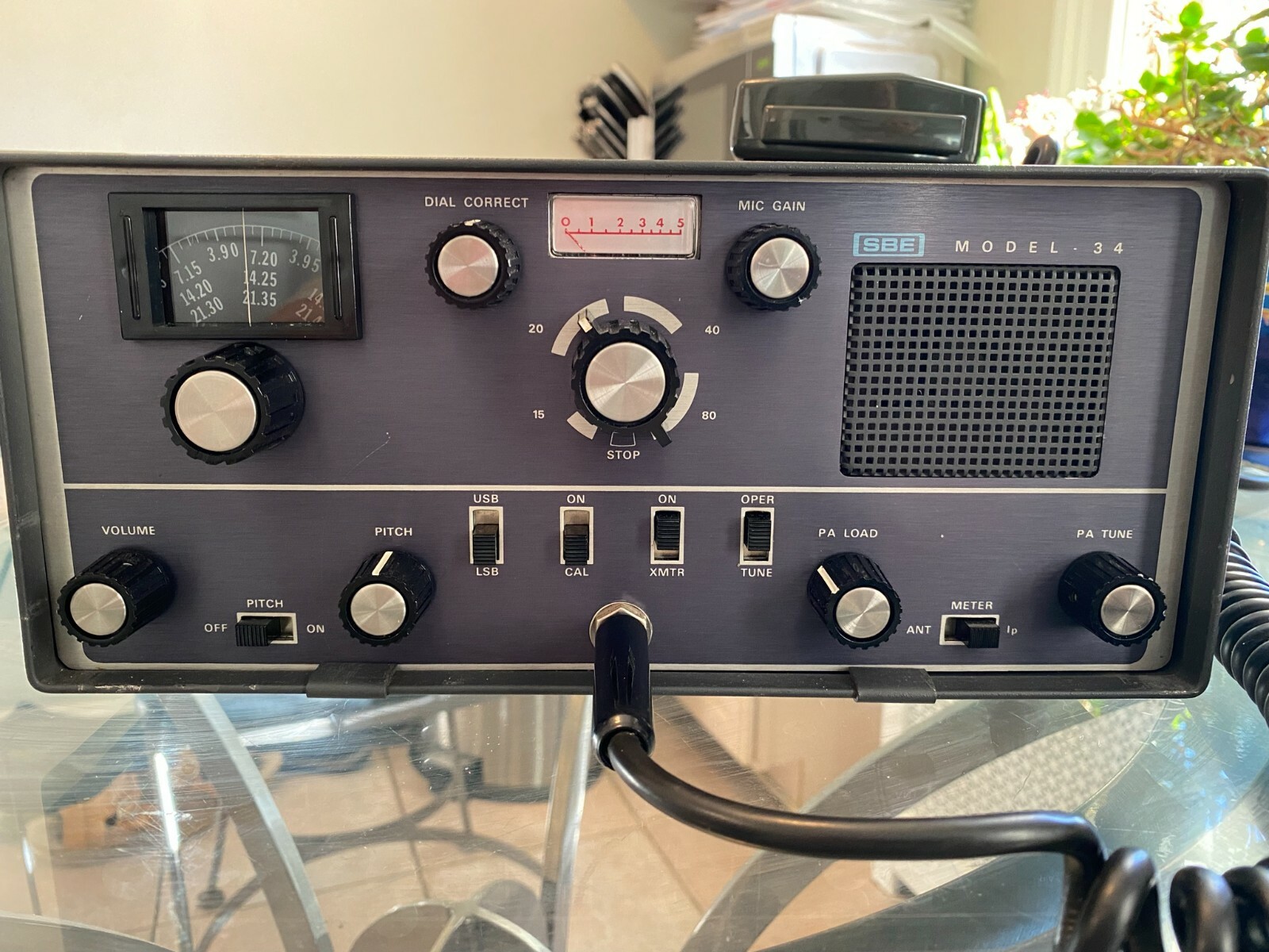 SBE Model 34 HF Transceiver With SB2XC Crystal Calibrator SB2VOX
