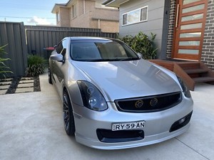 Nissan skyline v35 coupe